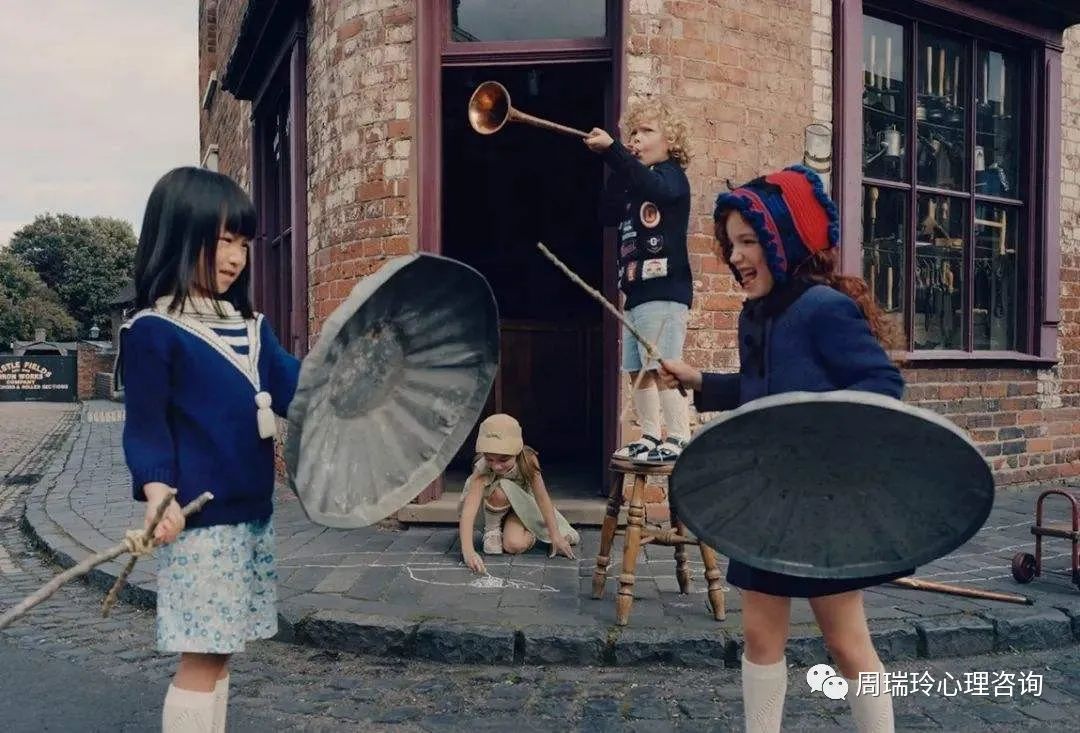 4-220R210115VB.jpg 4-220R210115VB.jpg